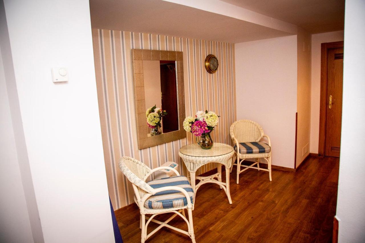 Hotel Isabel - Suarez Inclan 38 Cudillero Esterno foto