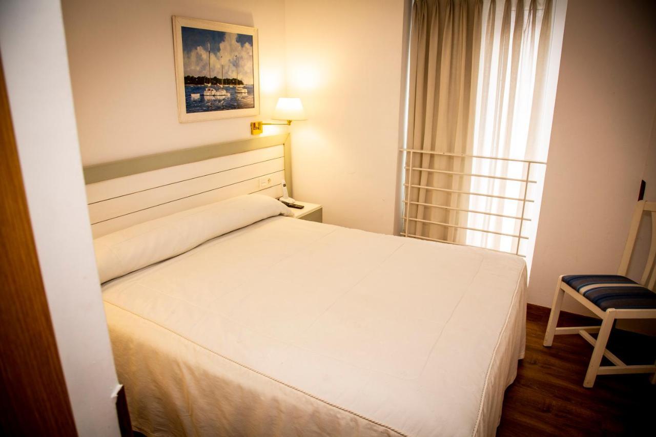 Hotel Isabel - Suarez Inclan 38 Cudillero Esterno foto