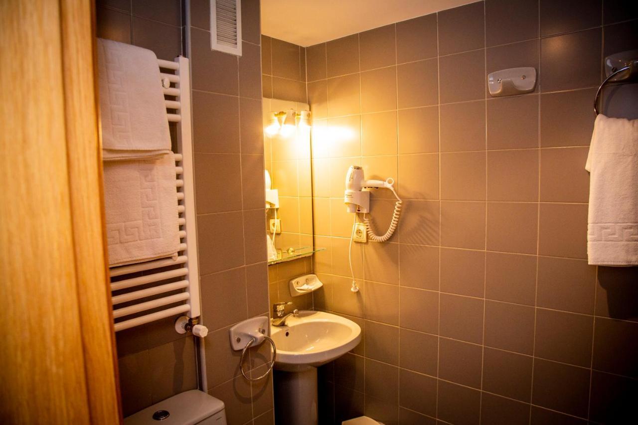Hotel Isabel - Suarez Inclan 38 Cudillero Esterno foto