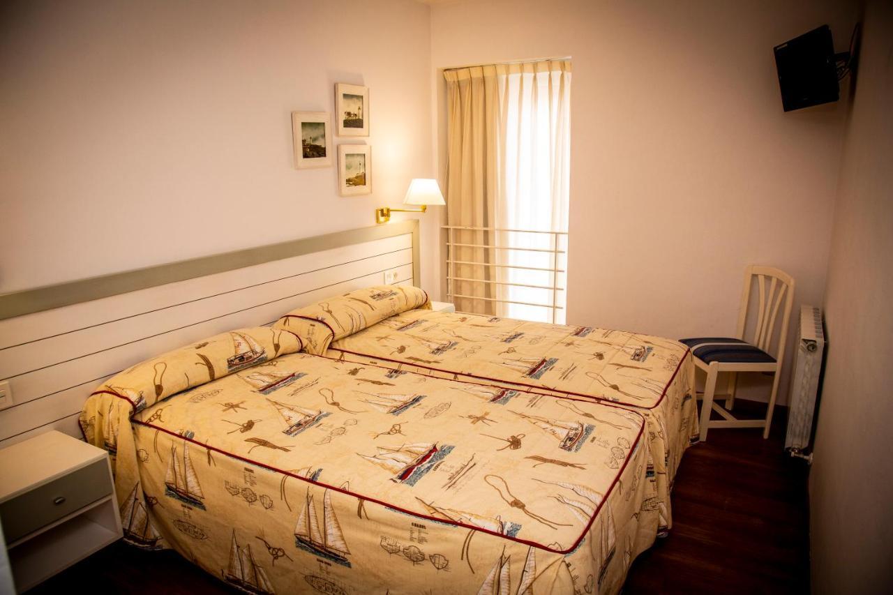 Hotel Isabel - Suarez Inclan 38 Cudillero Esterno foto